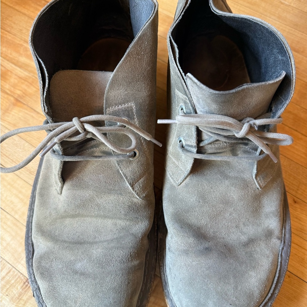 Birkenstock Men's Gray Chukka Boots